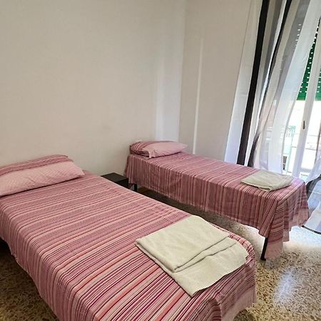 Jr-Escanio Ancona Ngoại thất bức ảnh