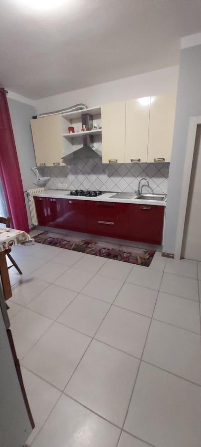 Jr-Escanio Ancona Ngoại thất bức ảnh